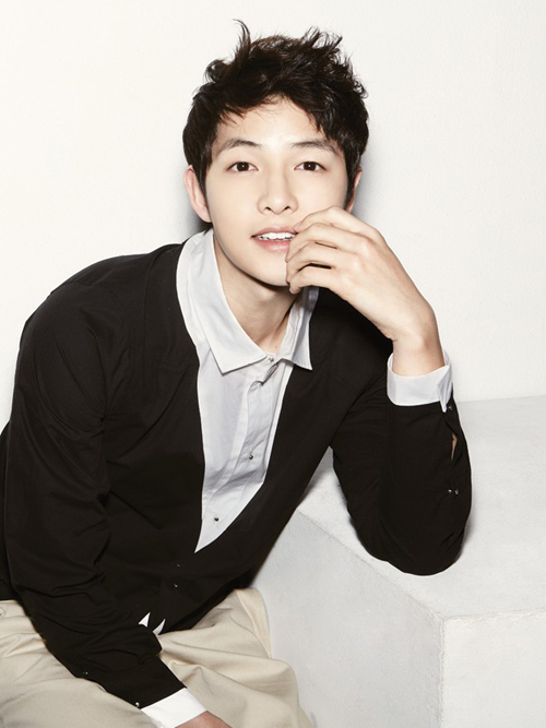 Song Joong Ki so kè So Ji Sub trên Tàu Chiến - Ảnh 2.