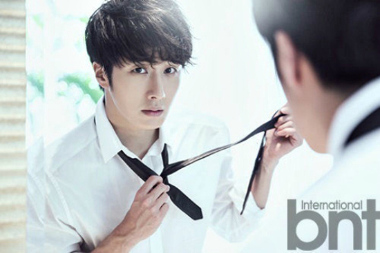 Ji Chang Wook về Hàn làm vệ sĩ, Jung Il Woo sang Thái đóng phim - Ảnh 2.