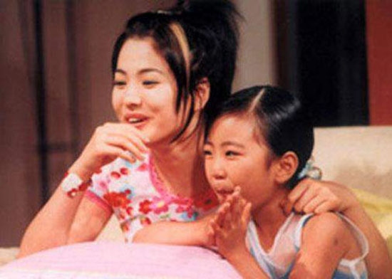 Hành trình 20 năm giữ ngôi nữ thần màn ảnh Hàn của Song Hye Kyo - Ảnh 4.
