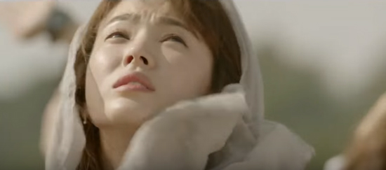 Song Hye Kyo bị đe doạ tính mạng trong trailer phim mới ngay lễ trao giải KBS - Ảnh 7.