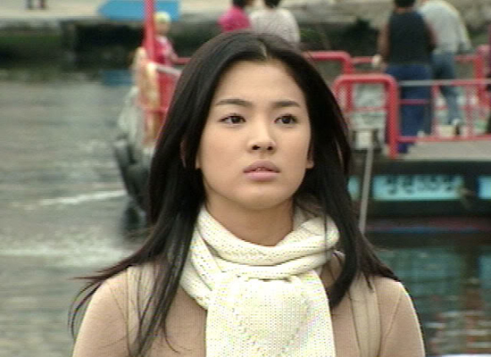 Hành trình 20 năm giữ ngôi nữ thần màn ảnh Hàn của Song Hye Kyo - Ảnh 6.