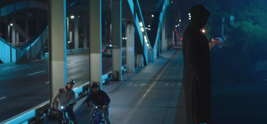 “W – Two Worlds”: Sát thủ áo đen nghe rõ trả lời! - Ảnh 9.