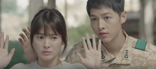 Song Hye Kyo bị đe doạ tính mạng trong trailer phim mới ngay lễ trao giải KBS - Ảnh 9.