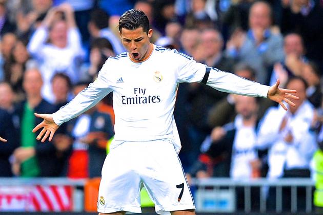 Ronaldo đanh đá đáp trả khiến Xavi ngượng mặt - Ảnh 1.