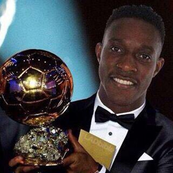 H&agrave;i hước: Welbeck th&agrave;nh vua, gi&aacute;o ho&agrave;ng... sau b&agrave;n thắng v&agrave;ng v&agrave;o lưới Leicester - Ảnh 3.