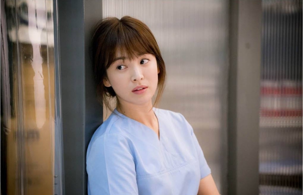 Phim của Song Joong Ki – Song Hye Kyo bất ngờ bị khán giả Hàn ngó lơ vì Bi (Rain) - Ảnh 15.