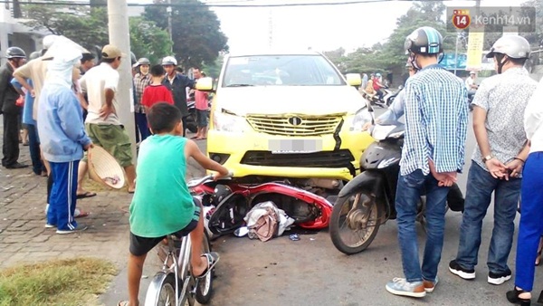 Đà Nẵng: Bị taxi kéo lê hơn 10 mét, người đàn ông thoát chết hi hữu - Ảnh 1.