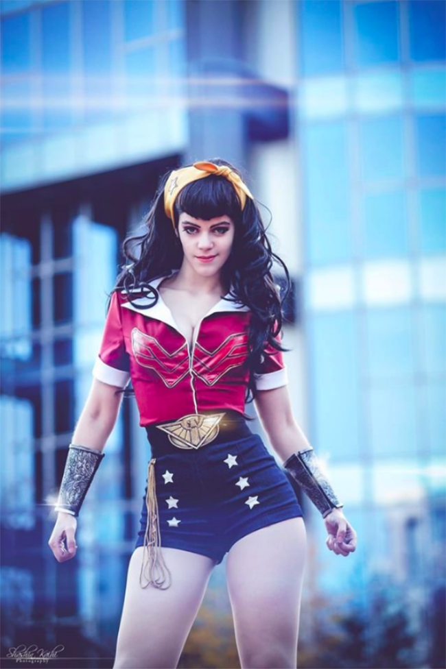 18 tác phẩm cosplay Wonder Woman còn ấn tượng hơn cả trong phim - Ảnh 7.