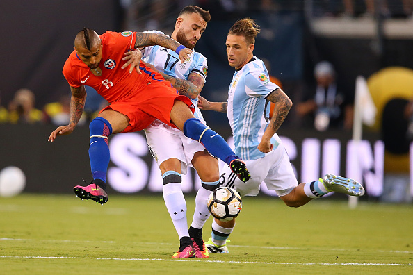 Messi sút trượt penalty, Argentina cay đắng nhìn Chile vô địch Copa America 2016 - Ảnh 4.