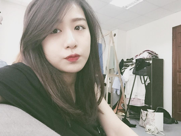 3 g&aacute;i một con tr&ocirc;ng m&ograve;n con mắt mới đ&acirc;y của giới hot girl Việt - Ảnh 9.