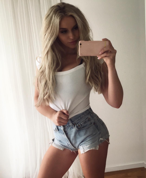 Cô gái trở thành hot girl phòng gym với 2,8 triệu fan nhờ ngoại hình quá hoàn hảo - Ảnh 5. Cô gái trở thành hot girl phòng gym với 2,8 triệu fan nhờ ngoại hình quá hoàn hảo - Ảnh 5.