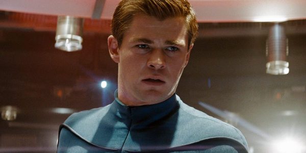 Thần sấm Chris Hemsworth trở lại với Star Trek 4 - Ảnh 1.