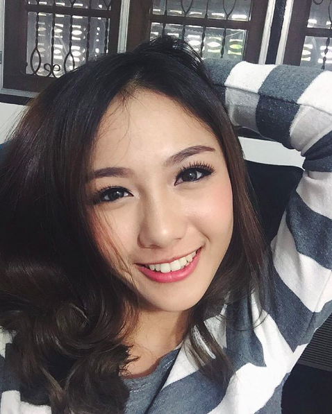 Đây chính là nữ y tá xinh đẹp và nổi tiếng nhất Thái Lan! - Ảnh 13.