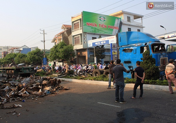 Đ&agrave; Nẵng: Xe đầu k&eacute;o mất l&aacute;i, c&agrave;y n&aacute;t dải ph&acirc;n c&aacute;ch - Ảnh 3.