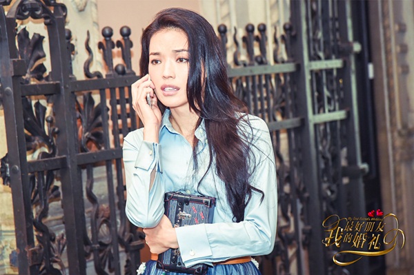 Thư Kỳ dịu d&agrave;ng quyến rũ kh&aacute;c xa với h&igrave;nh ảnh s&aacute;t thủ trong phim mới - Ảnh 3.