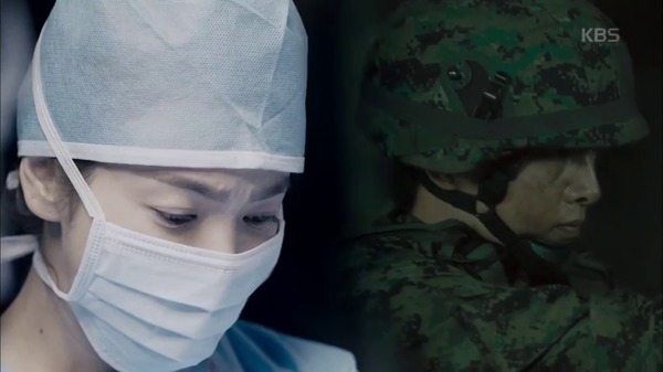 &ldquo;Hậu Duệ Mặt Trời&rdquo;: N&iacute;n thở với cảnh tắm n&oacute;ng bỏng của Song Joong Ki - Ảnh 11.