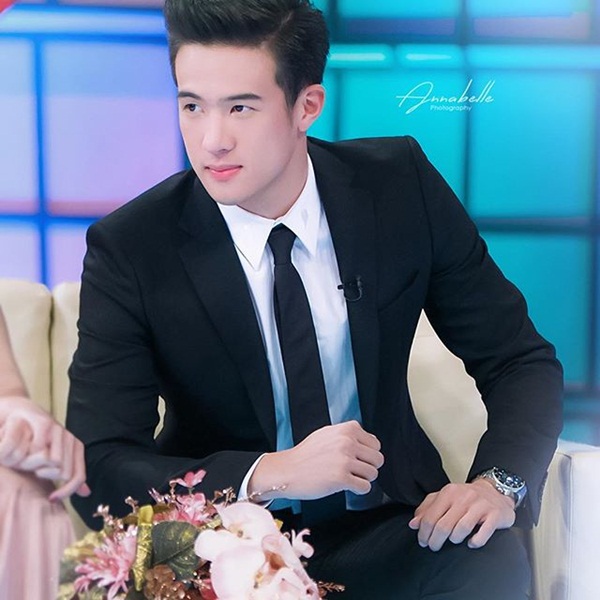 2. Nadech Kugimiya