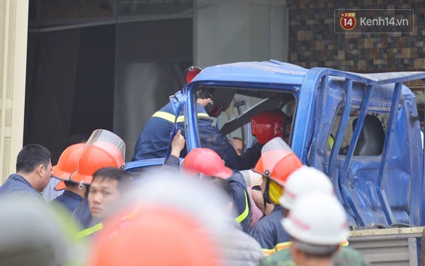 Những hình ảnh kinh hoàng chứng tỏ sức công phá khủng khiếp của vụ nổ tại khu đô thị Văn Phú - Ảnh 6.