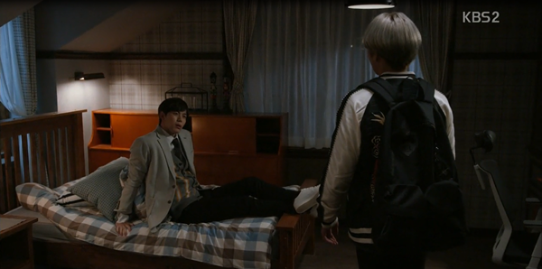&ldquo;Moorim School&rdquo;: Chết cười với m&agrave;n &ldquo;ảo tưởng sức mạnh&rdquo; của Lee Hyun Woo - Ảnh 12.