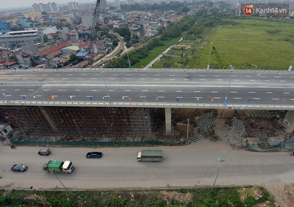 Thông xe kĩ thuật cầu vượt dầm hộp thép lớn nhất Việt Nam - Ảnh 12.