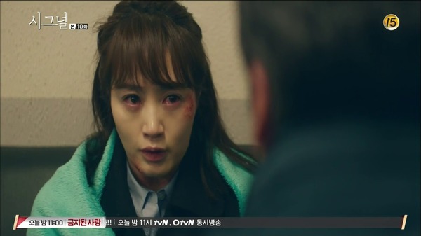 “Signal”: Sững người khi đứa trẻ bị mẹ ruột cưỡng bức trở thành sát nhân điên loạn - Ảnh 15.