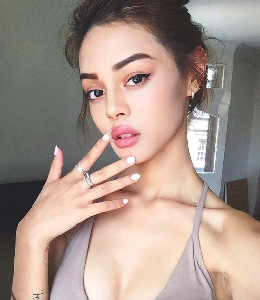 Hotgirl Lily Maymac cũng đã từng có một thời quá khứ kém lung linh như thế này - Ảnh 1.