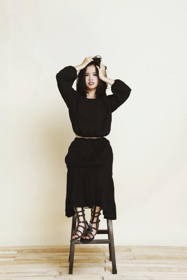 C&ocirc; g&aacute;i cover Lalala khiến d&acirc;n mạng ph&aacute;t hờn: H&aacute;t hay rồi, c&oacute; cần xinh đẹp vậy kh&ocirc;ng? - Ảnh 10.