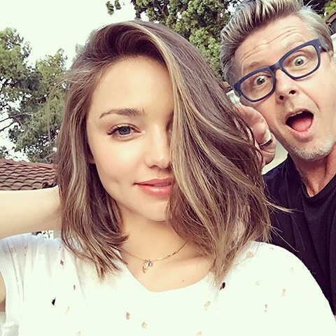 Miranda Kerr khoe clip đáng yêu với Flynn, Orlando hôn Katy Perry tại concert - Ảnh 2.