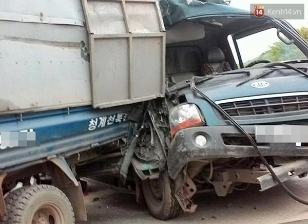 Hà Nội: Xe container mất lái đâm nát hai xe tải - Ảnh 2.