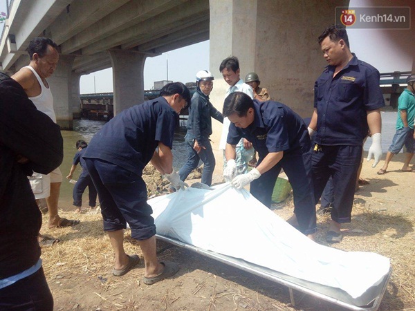 Đồng Nai: Ph&aacute;t hiện x&aacute;c chết dưới ch&acirc;n cầu H&oacute;a An - Ảnh 2.