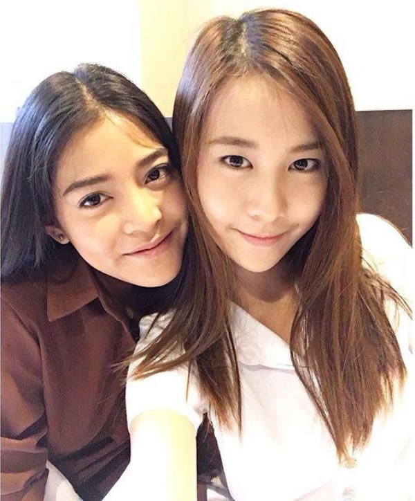 Kh&ocirc;ng những l&agrave; hoa kh&ocirc;i trong phim, em g&aacute;i Katun ngo&agrave;i đời cũng si&ecirc;u dễ thương! - Ảnh 5.