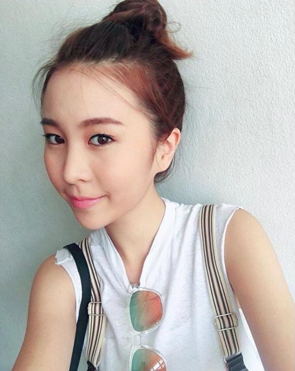 Kh&ocirc;ng những l&agrave; hoa kh&ocirc;i trong phim, em g&aacute;i Katun ngo&agrave;i đời cũng si&ecirc;u dễ thương! - Ảnh 19.