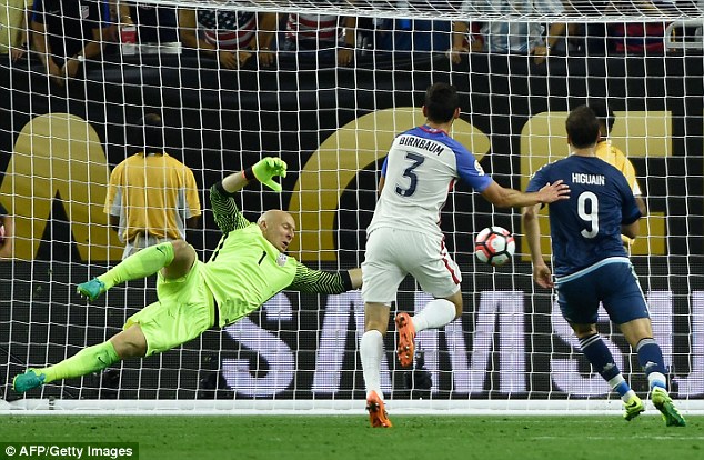 Messi lập siêu phẩm, Argentina hiên ngang vào chung kết Copa America 2016 - Ảnh 15.