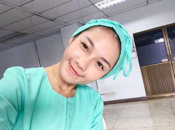 Đây chính là nữ y tá xinh đẹp và nổi tiếng nhất Thái Lan! - Ảnh 8.
