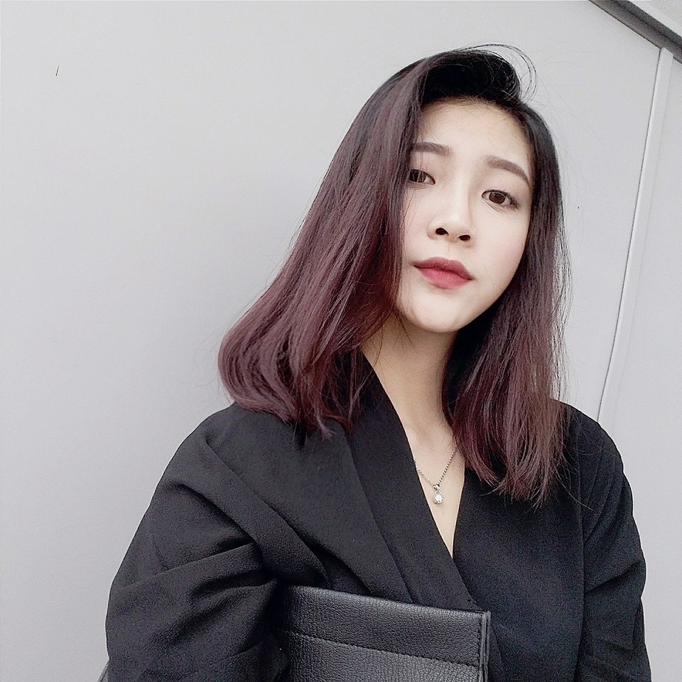 Gái xinh đại học - Vẻ đẹp tri thức hòa quyện sức hút của tuổi trẻ