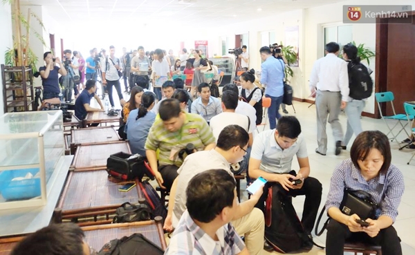 Sẽ họp báo công bố chính thức thông tin vụ cá chết hàng loạt vào lúc 19h tối nay - Ảnh 1.