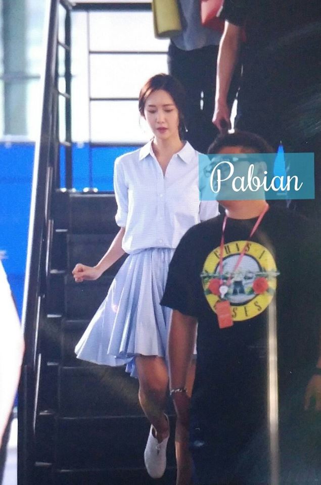 G&aacute;c lại l&ugrave;m x&ugrave;m, Taeyeon - Yoona (SNSD) vui vẻ tới ủng hộ Tiffany - Ảnh 19.