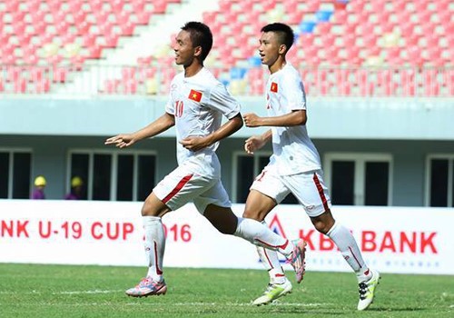 Bị thổi phạt đền gần cuối trận, U19 Việt Nam hòa tiếc nuối U19 Myanmar - Ảnh 2.