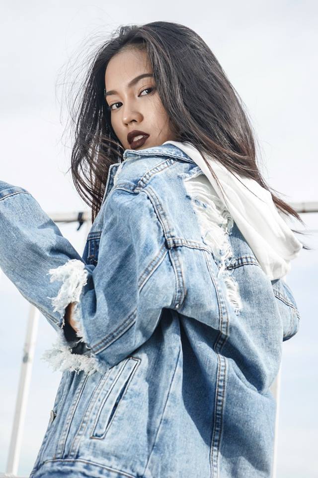 C&ocirc; g&aacute;i cover Lalala khiến d&acirc;n mạng ph&aacute;t hờn: H&aacute;t hay rồi, c&oacute; cần xinh đẹp vậy kh&ocirc;ng? - Ảnh 6.