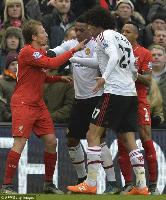 Man Utd đánh bại Liverpool nhờ cú nã đại bác tuyệt đẹp của Rooney - Ảnh 7.