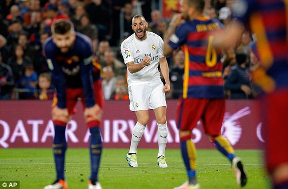 Ronaldo, Benzema gi&uacute;p Real Madrid ngược d&ograve;ng kh&oacute; tin ngay tại Nou Camp - Ảnh 12.
