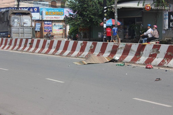 Xe buýt vượt đèn vàng, cán chết nam thanh niên ở Bình Dương - Ảnh 2.