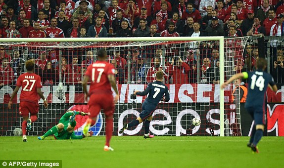 Atletico Madrid vào chung kết Champions League nhờ bàn thắng ở tư thế việt vị của Griezmann - Ảnh 7.