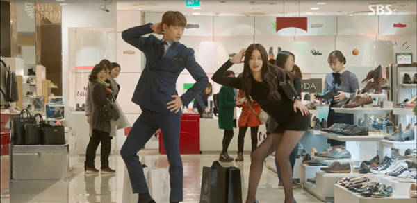 &ldquo;Come Back Mister&rdquo;: Bi Rain &ldquo;bỏng mắt&rdquo; trước th&acirc;n h&igrave;nh gợi cảm của Oh Yeon Seo - Ảnh 18.