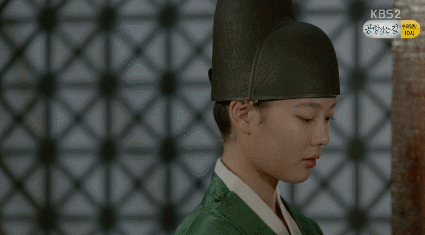 &ldquo;Moonlight&rdquo;: Kim Yoo Jung được Thế tử Bo Gum t&igrave;m lại người mẹ thất lạc - Ảnh 18.