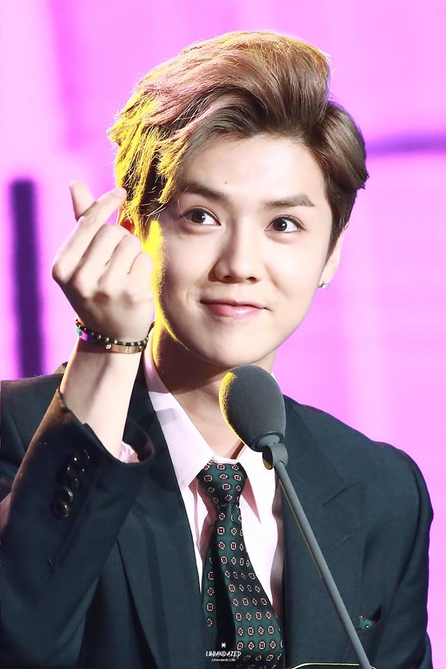 Bạn muốn được ở b&ecirc;n cạnh so&aacute;i ca -  mỹ nh&acirc;n n&agrave;o v&agrave;o những ng&agrave;y đầu năm 2017? - Ảnh 11.