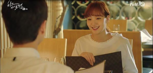 &ldquo;Cheese In The Trap&rdquo;: Park Hae Jin hờn ghen v&igrave; thấy bạn g&aacute;i th&acirc;n thiết c&ugrave;ng Seo Kang Joon - Ảnh 16.