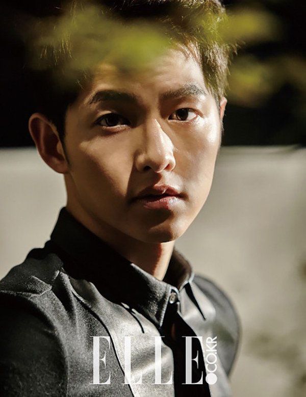 Big Boss Song Joong Ki mặc cây đen trông còn soái ca hơn cả khi mặc sơmi trắng - Ảnh 17.