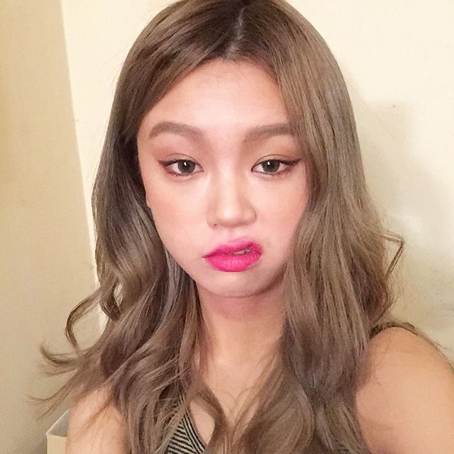 Cô gái Hàn Quốc được phong danh thánh make-up vì biệt tài biến hóa thành bất cứ ngôi sao nào! - Ảnh 12.