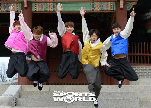 Sao Hàn xúng xính hanbok, sao Cbiz hóa Mỹ hầu vương gửi lời chúc đầu xuân Bính Thân - Ảnh 12.